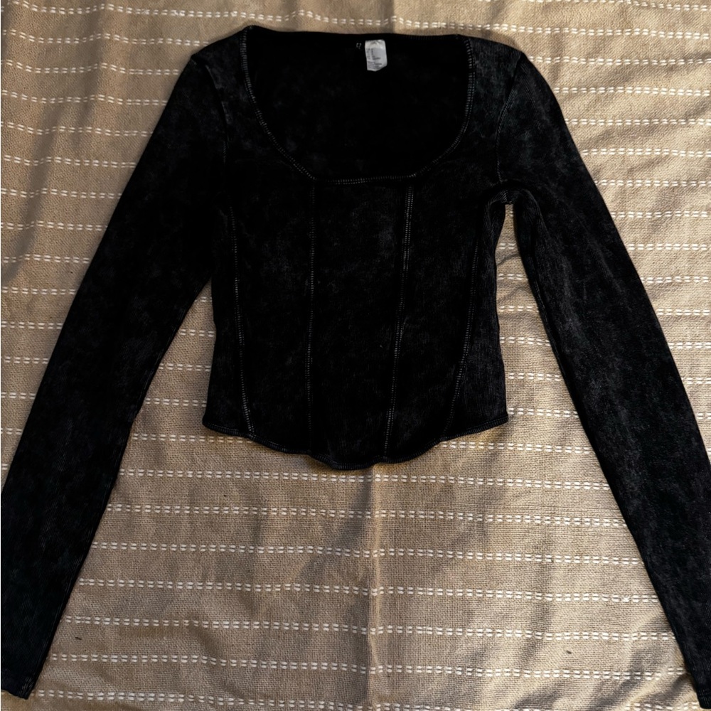 Elegant Black Long Sleeve Divided top Sz S